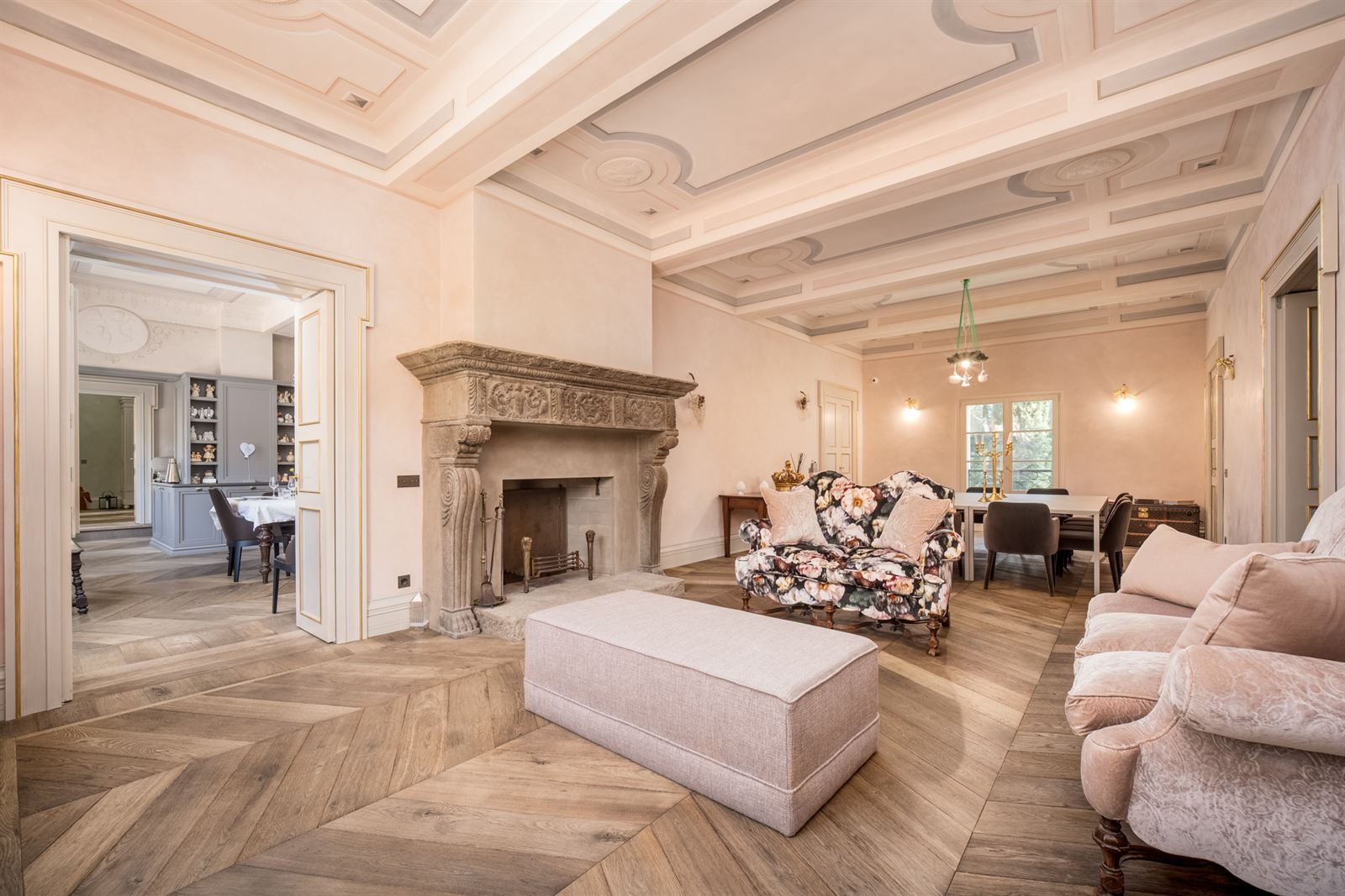 Villa di lusso in vendita a Quattro Castella (Reggio Emilia) con piscina e parco — Gli interni — 1