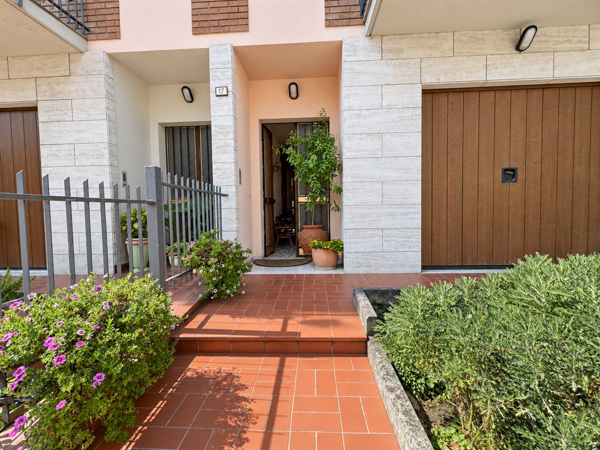 Villa abbinata con giardino — Villa Verde · Reggio Emilia