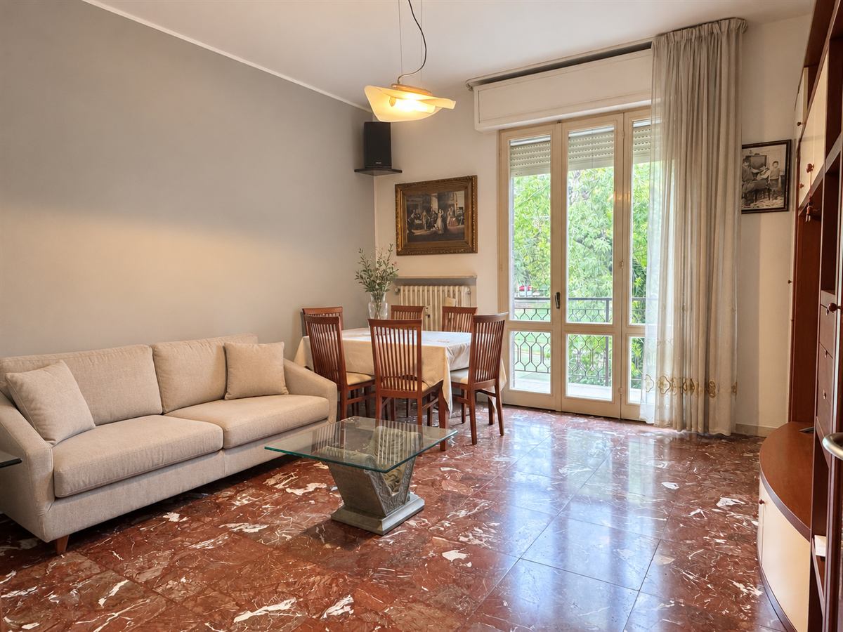 Appartamento con balcone lungo — Pieve Modolena · Reggio Emilia